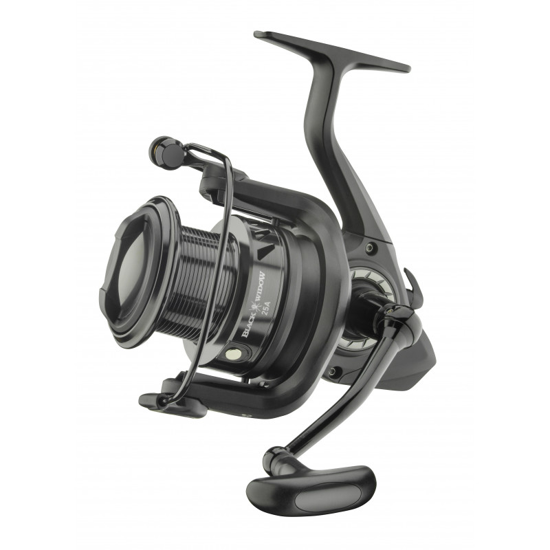 Daiwa black widow кресло